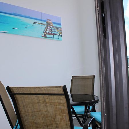 Flic En Flac Beach Penthouse Esterno foto